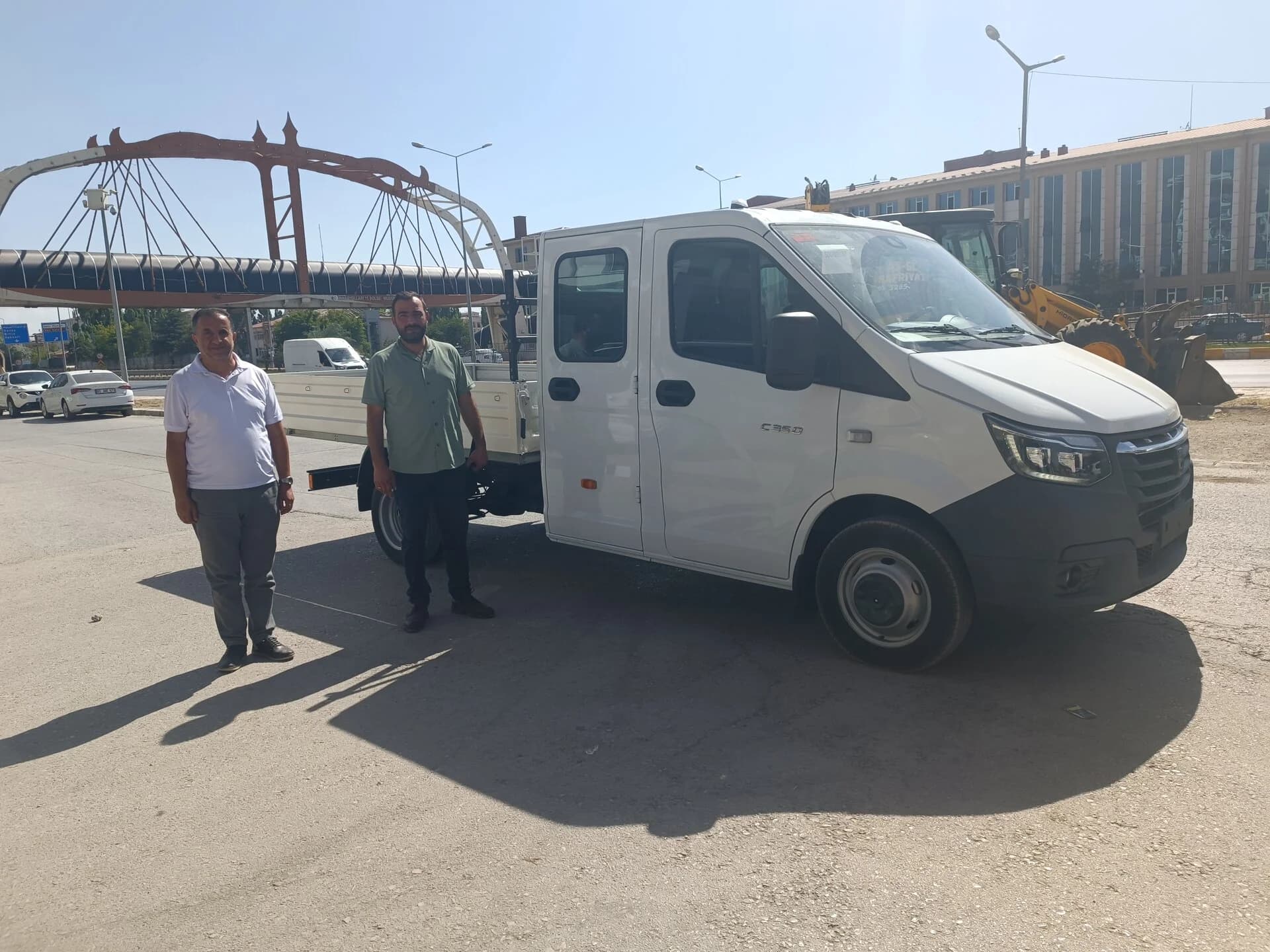 Çift Kabin Kasalı Kamyonet